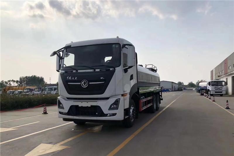 東風(fēng)天龍后八輪20噸噴霧車，國(guó)六綠化噴灑車
